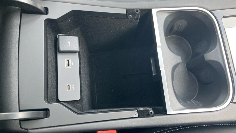 Land Rover Discovery Sport 1.5 P300e R-Dynamic HSE 5dr Auto [5 Seat] Station Wagon